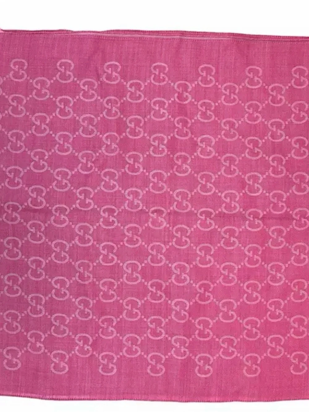 Gucci soft pink